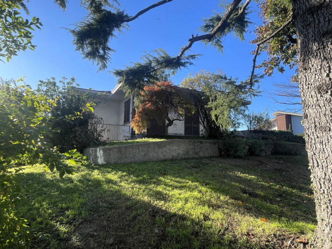 Villa in vendita a Trezzano Sul Naviglio (MI)