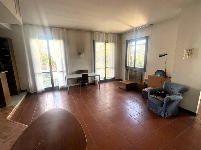 Villa in vendita a Trezzano Sul Naviglio (MI)
