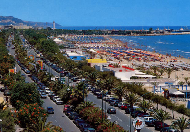Appartamento SAN BENEDETTO DEL TRONTO vendita    Casa Pi? immobiliare