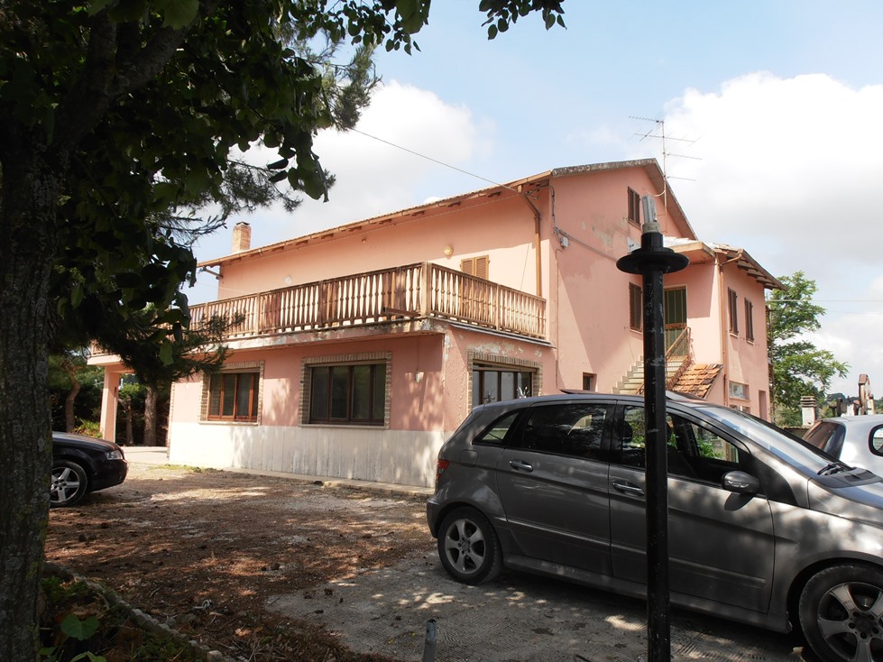 Rustico - Cascina RIPATRANSONE vendita    Casa Pi? immobiliare