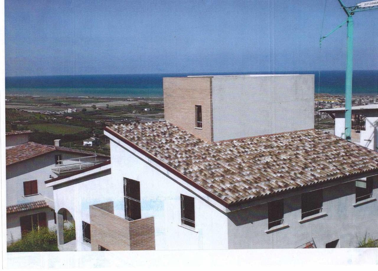 Villa COLONNELLA vendita    Casa Pi? immobiliare