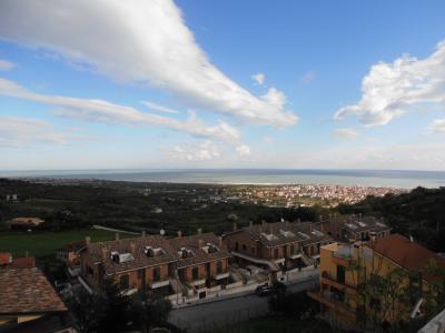 Villa in vendita a Colonnella (TE)