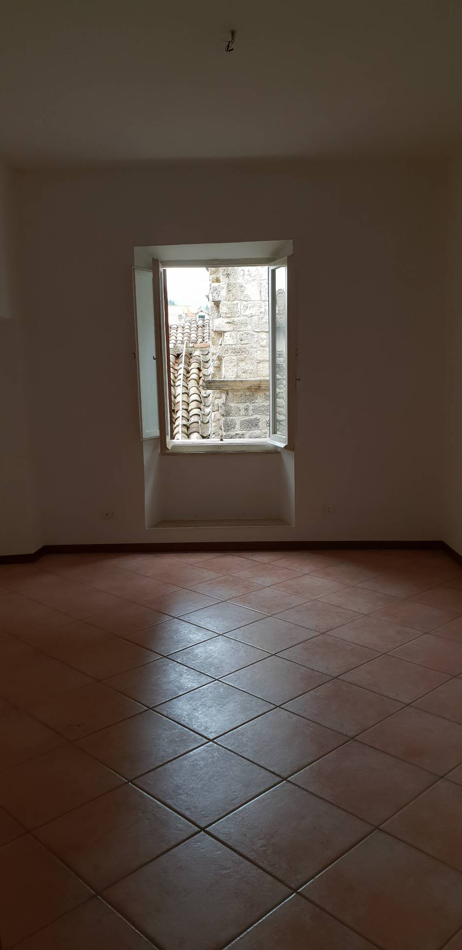 Appartamento ASCOLI PICENO vendita  Centro Storico  Aurea Immobiliare