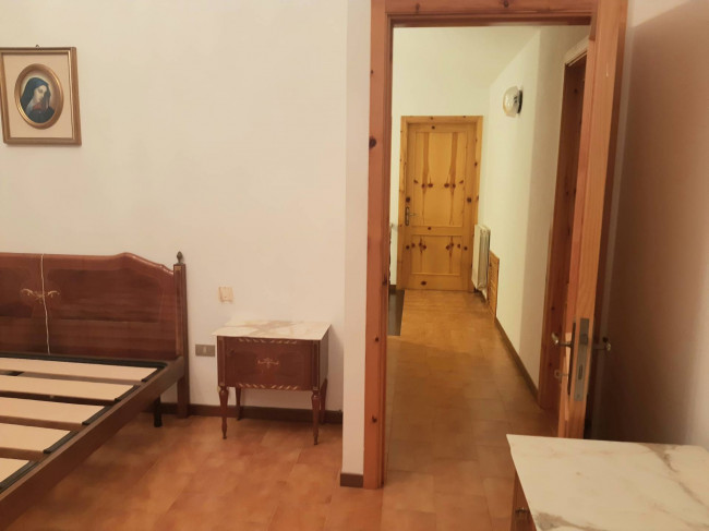 Casa indipendente in vendita a Colbuccaro, Corridonia (MC)