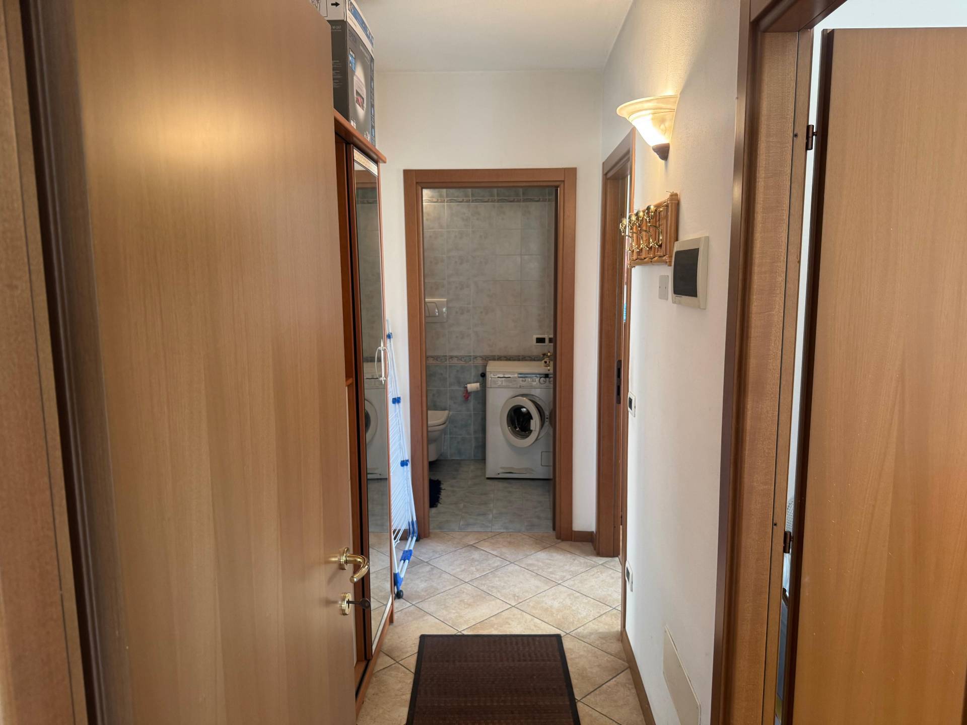 Foto appartamento in vendita a Trento (Trento)