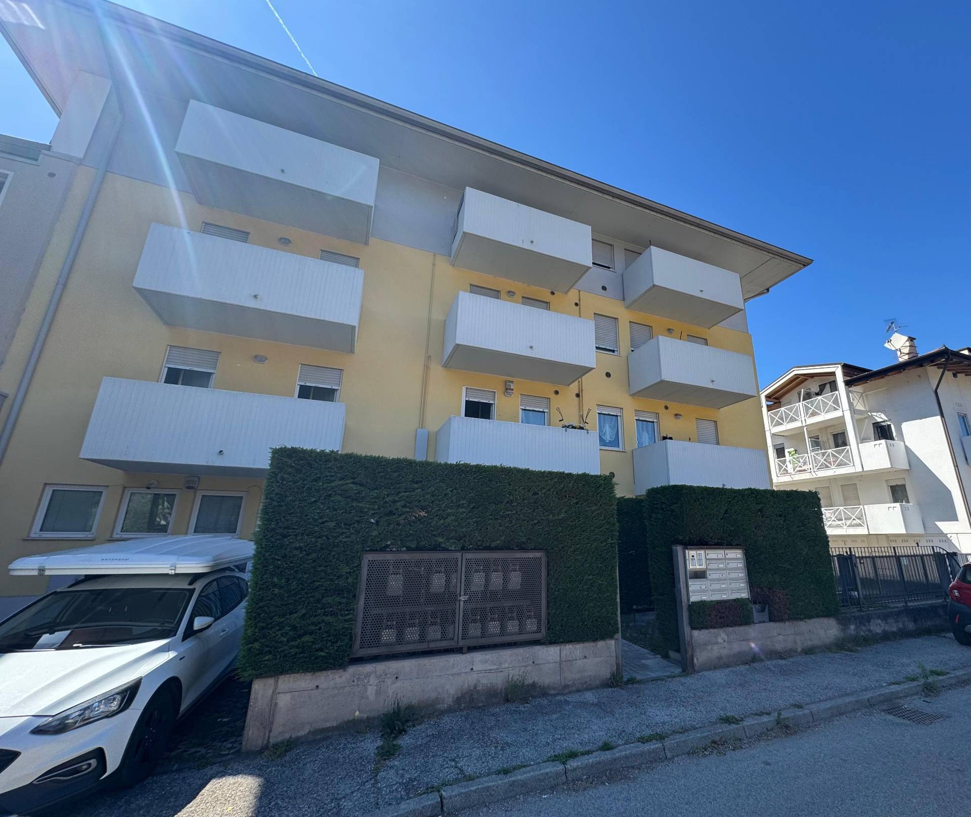 Foto appartamento in vendita a Trento (Trento)