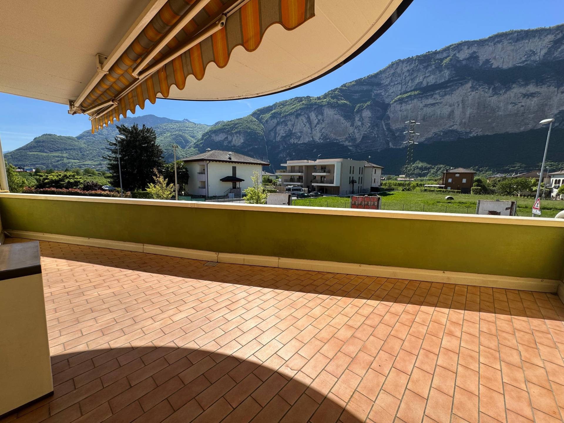 Foto appartamento in vendita a Trento (Trento)