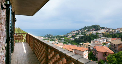 Villa in Vendita a Taormina
