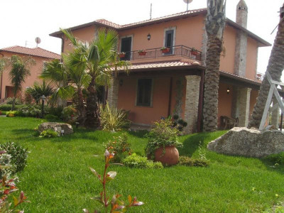 Villa for Sale to Taormina