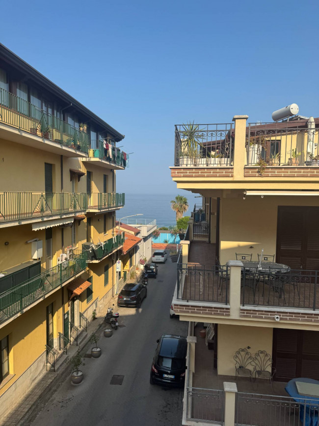 Appartamento in Vendita a Taormina