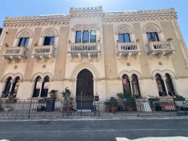 Albergo/Hotel in Vendita a Taormina