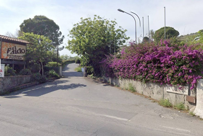 Attività commerciale in Vendita a Taormina