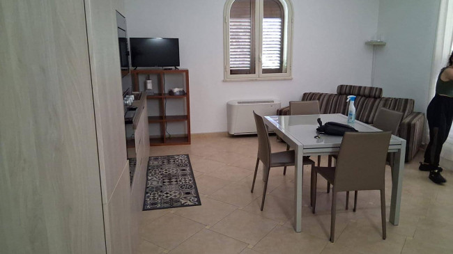 Apartment for Sale to Taormina
