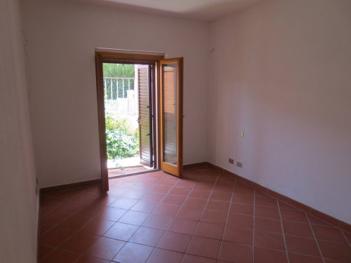 Casa semi-indipendente in vendita a Domus De Maria (CI)