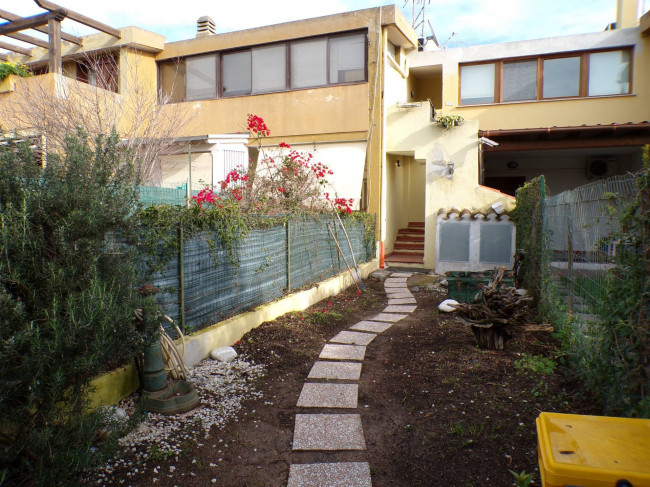 Villa a schiera in Affitto a Quartu Sant'Elena