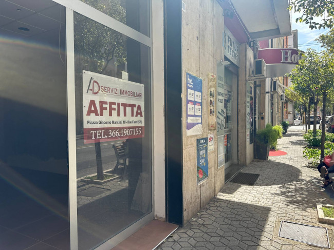 Fondo commerciale in affitto a Cosenza (CS)