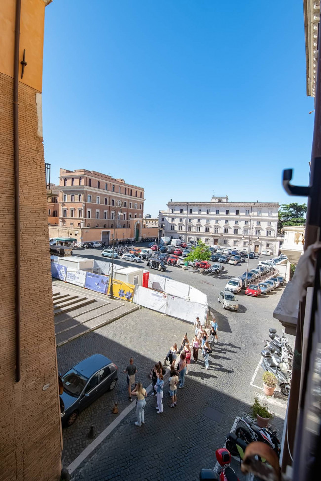 Appartamento in Affitto a Roma