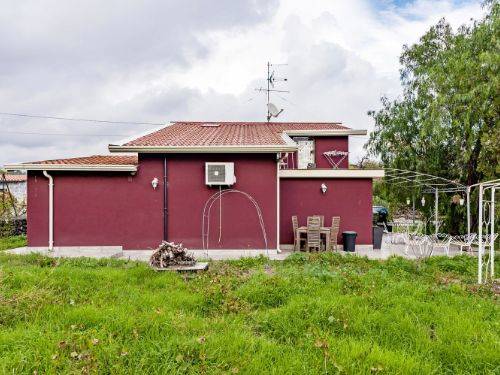 Villa MASCALUCIA vendita  Massanunziata  Intermedi Studio Aci Castello