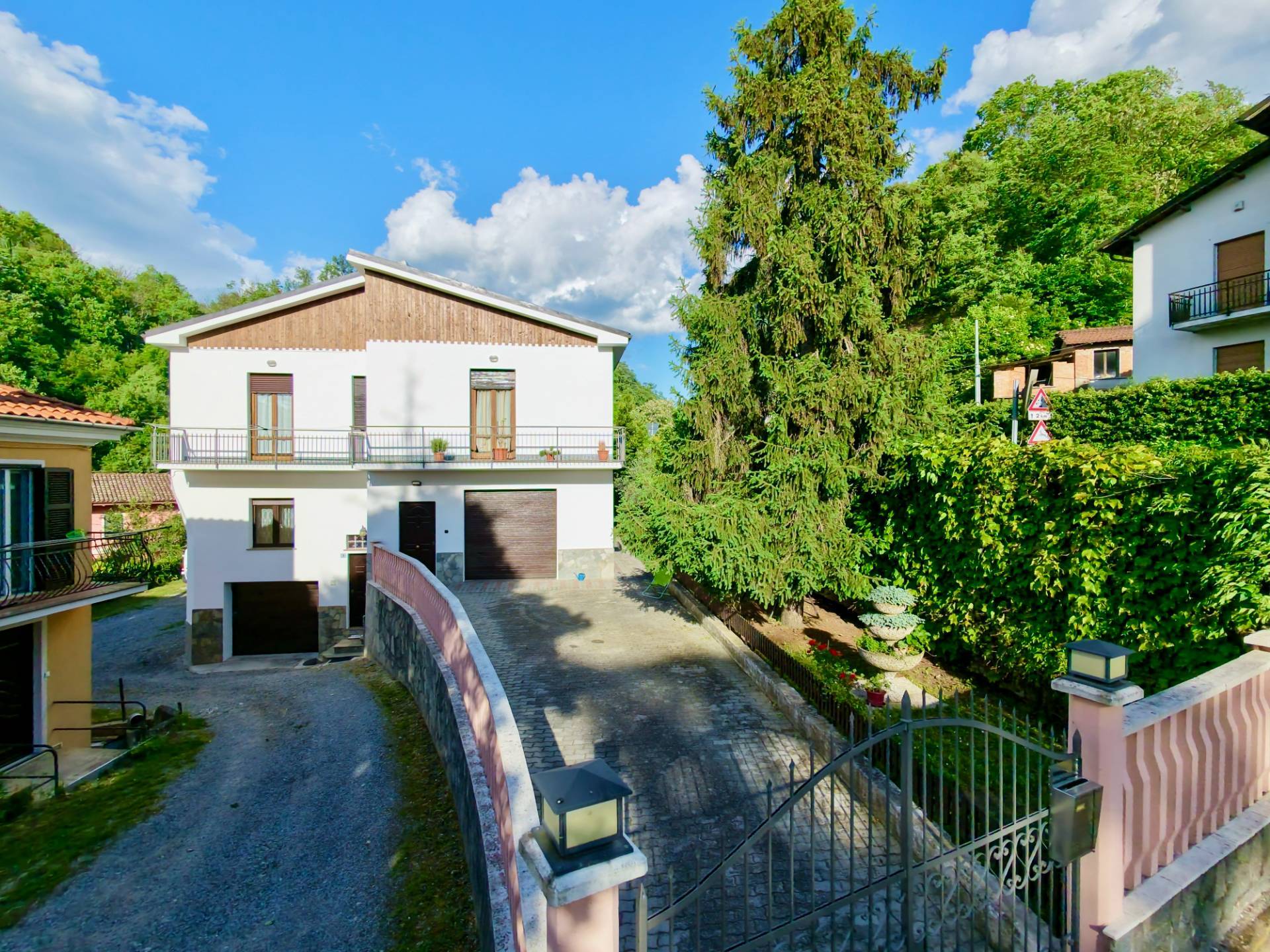 Villetta bifamigliare