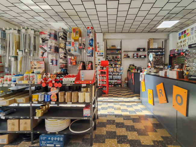 Attività commerciale