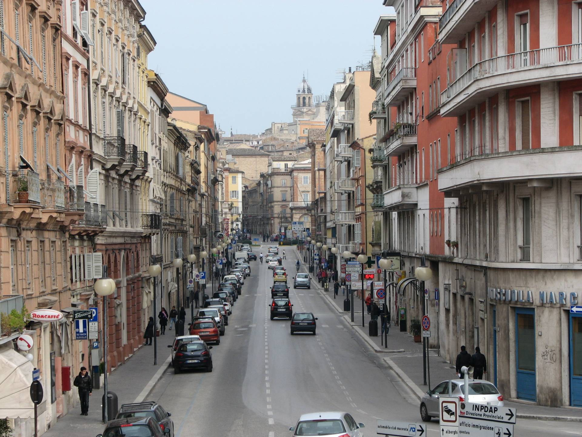 Ufficio in vendita a Macerata (MC)