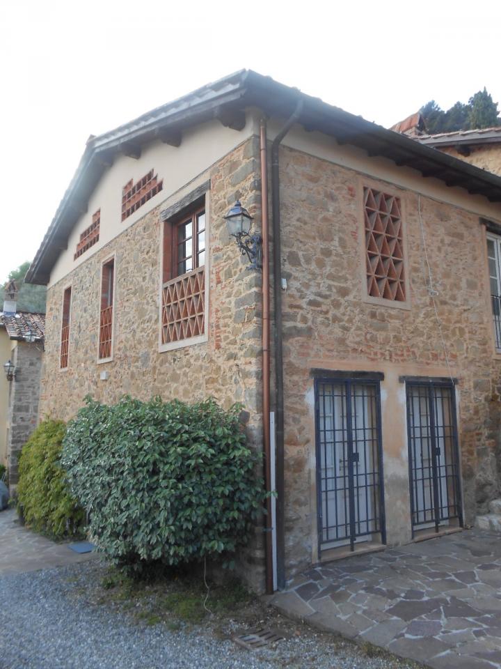 Rustico - Cascina LUCCA affitto    Easy Casa di Elisabetta Soldaini