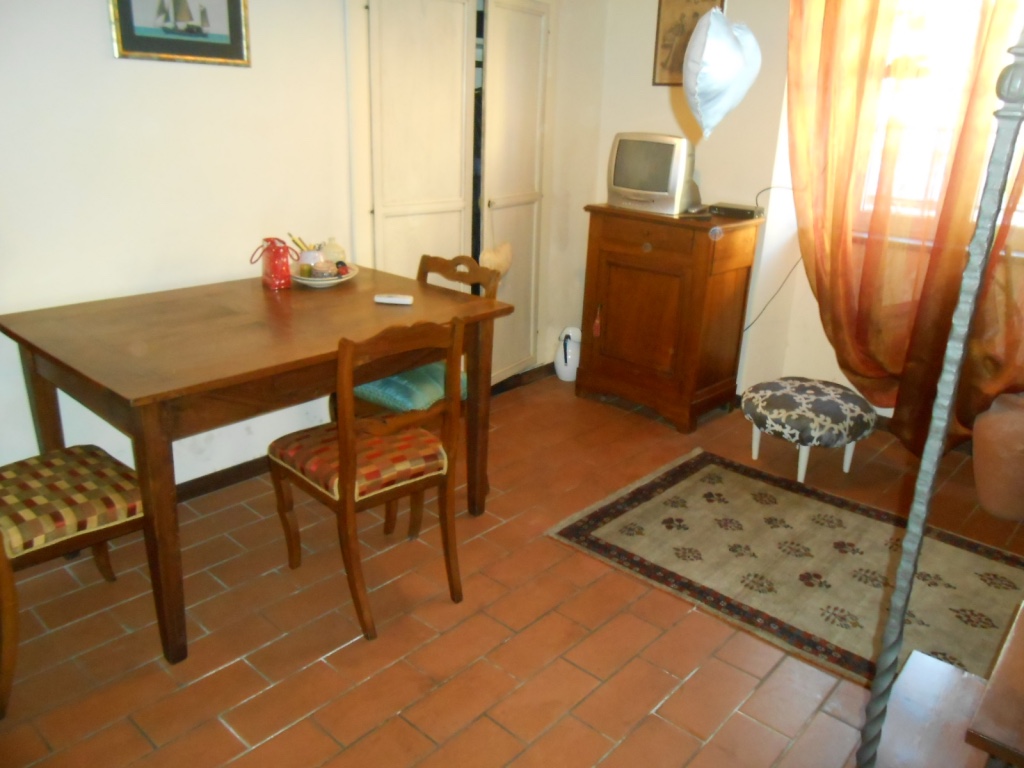 Appartamento PIETRASANTA vendita  Centro Storico  Easy Casa di Elisabetta Soldaini