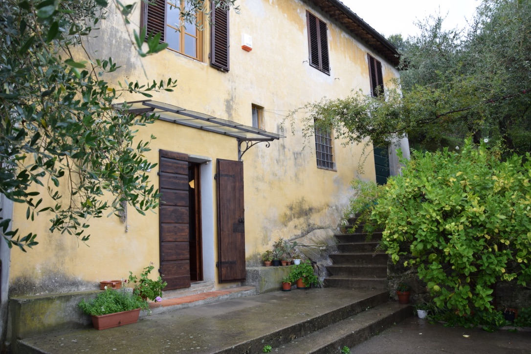 Rustico - Cascina LUCCA vendita  Colline  Easy Casa di Elisabetta Soldaini