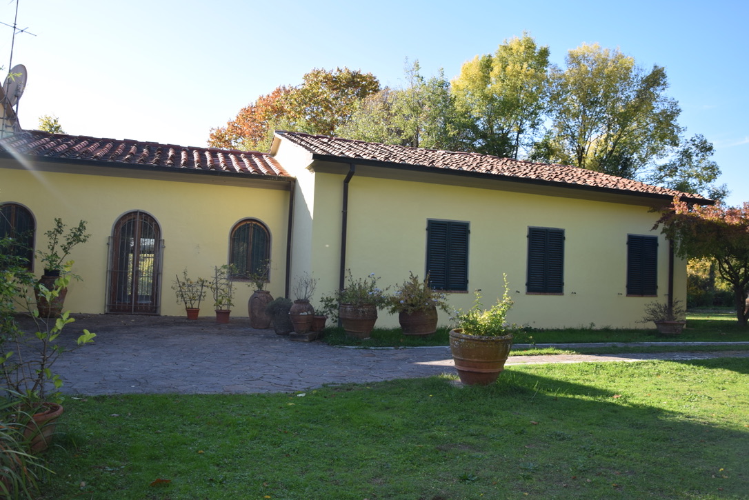 Villa LUCCA vendita  Monte San Quirico - Vallebuia  Easy Casa di Elisabetta Soldaini