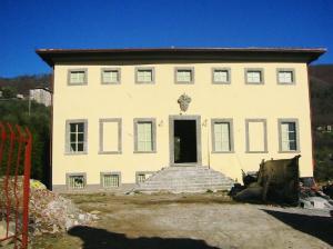 Villa in Vendita a Lucca