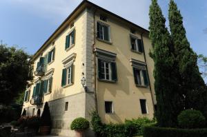 Villa in Vendita a Camaiore