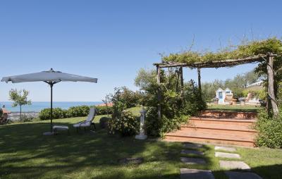 Villa in vendita a Massarosa