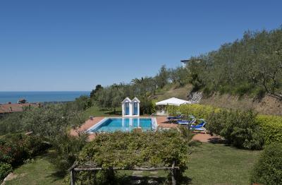 Villa in vendita a Massarosa