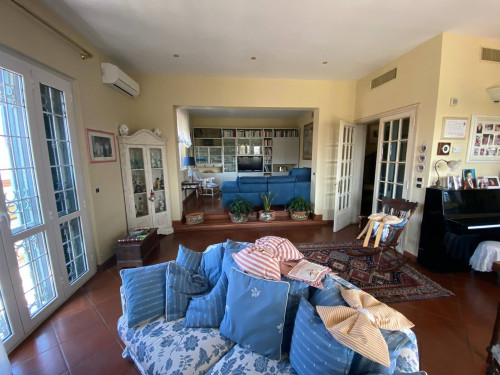 Villa in vendita a Viareggio