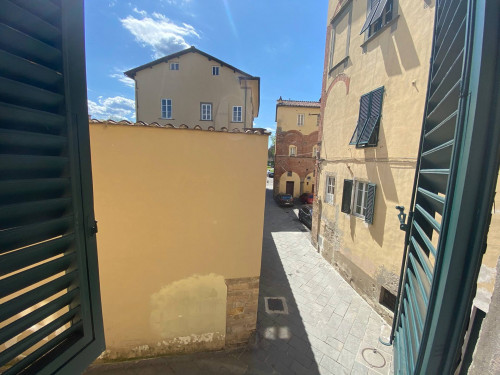 Appartamento in affitto a Lucca