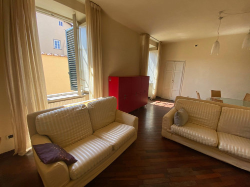 Appartamento in affitto a Lucca