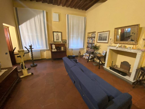Appartamento in vendita a Lucca