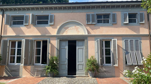Villa in vendita a Lucca