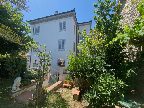 Villa in vendita a Lucca