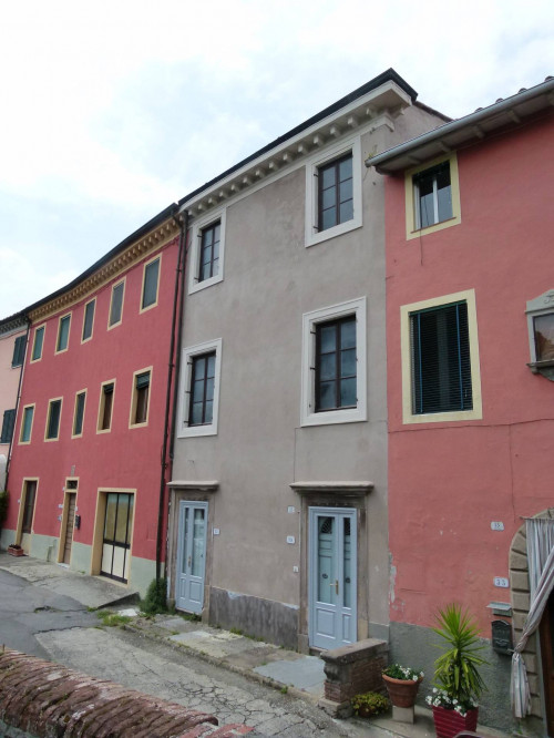 Terratetto in vendita a Lucca