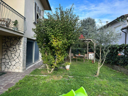 Appartamento in Affitto a Lucca