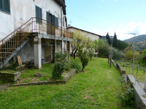 Single House for sale in Camaiore