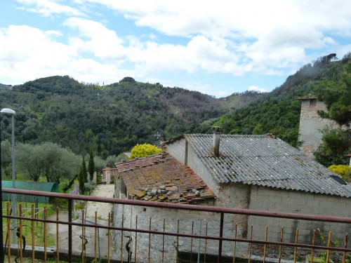 Single House for sale in Camaiore