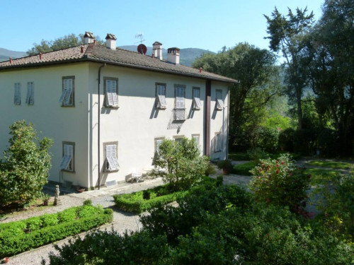 Villa in vendita a Lucca