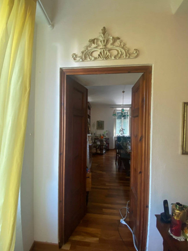 Villa  bifamiliare in vendita a Lucca