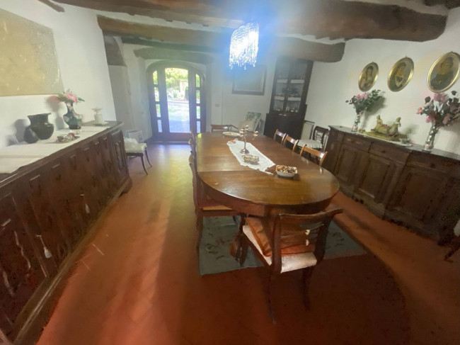 Villa  bifamiliare in vendita a Lucca