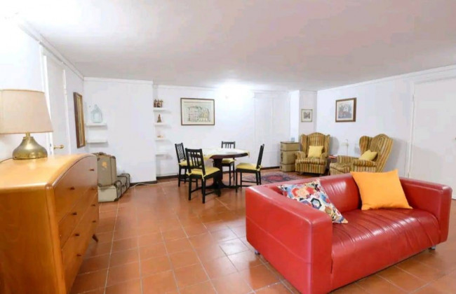 Appartamento in vendita a Lucca