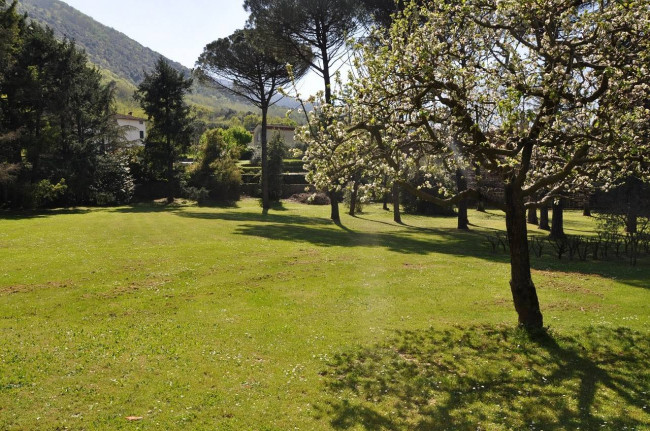 Villa in vendita a Lucca