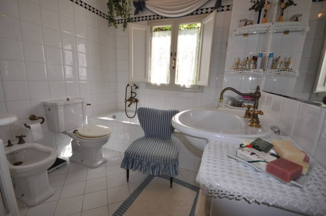 Villa in vendita a Lucca