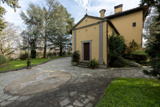Villa in vendita a Lucca